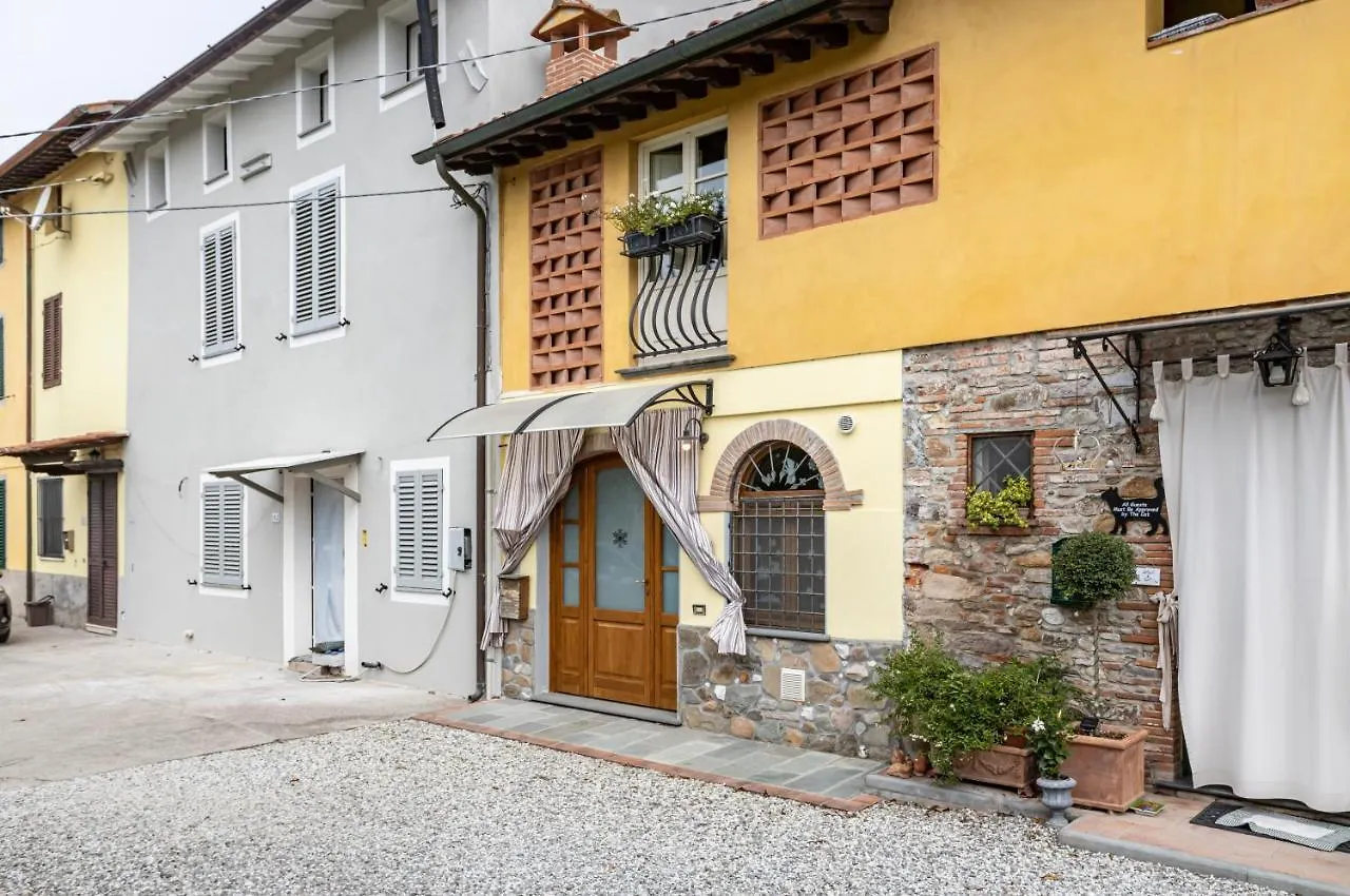 Bright Flat With Private Parking! Lejlighed Lucca