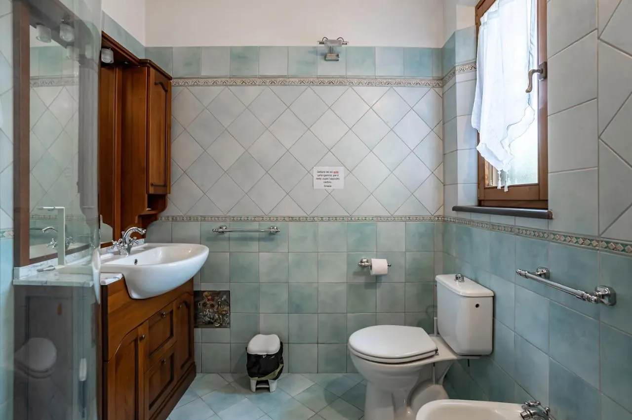 Bright Flat With Private Parking! Lejlighed Lucca