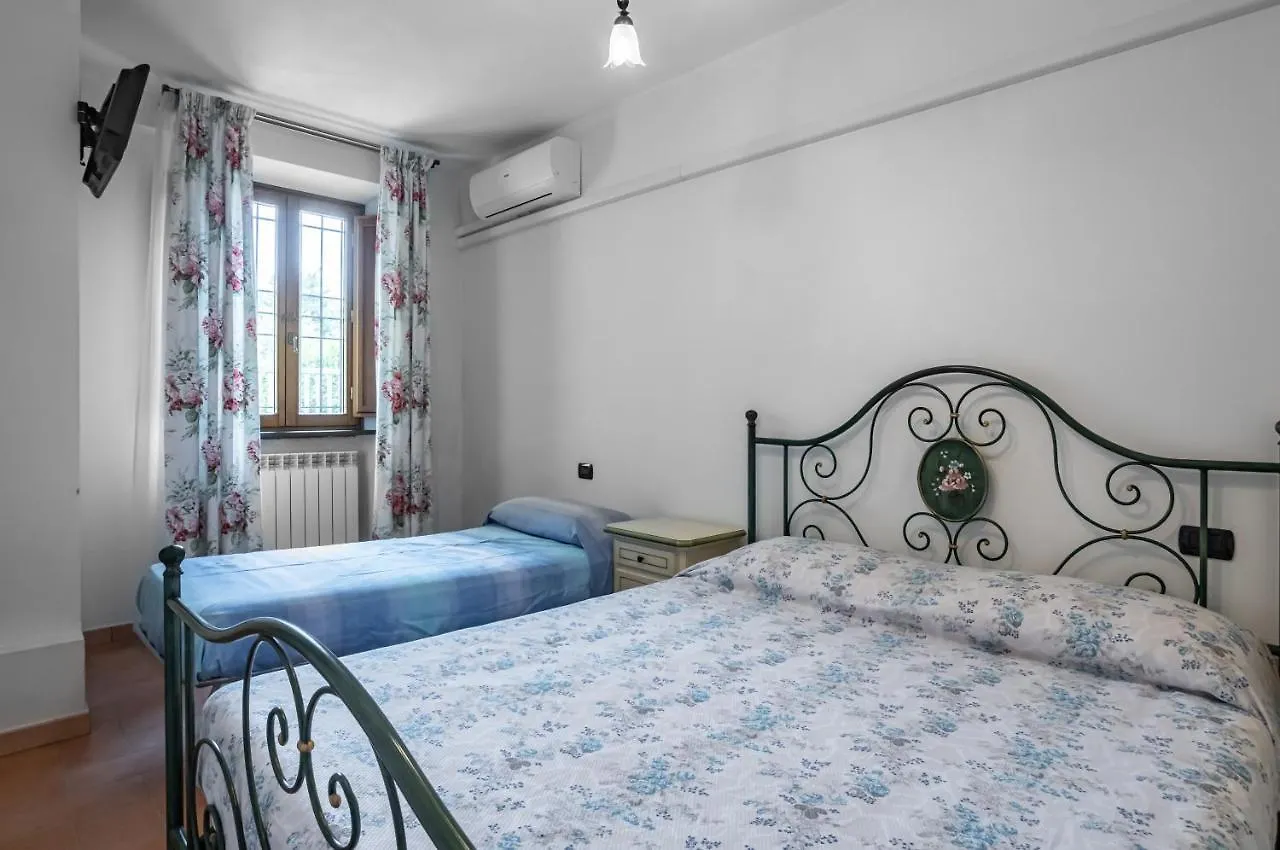 Bright Flat With Private Parking! Lejlighed Lucca Italien